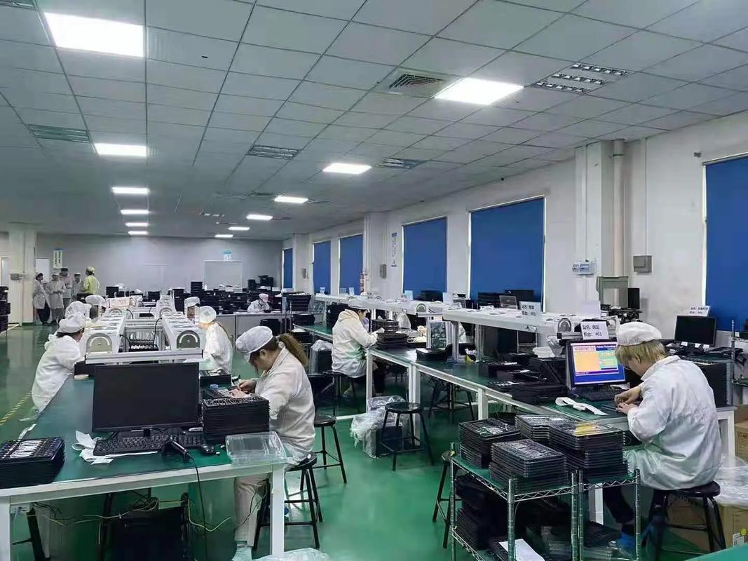 为一线员工点赞 电子生产车间的坚守与匠心
